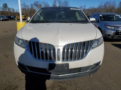 2013 Lincoln MKX, VIN 2LMDJ8JK2DBL24021. Фото 5 из 6 с аукциона Copart. Каталог авто из США OpenDataCar.