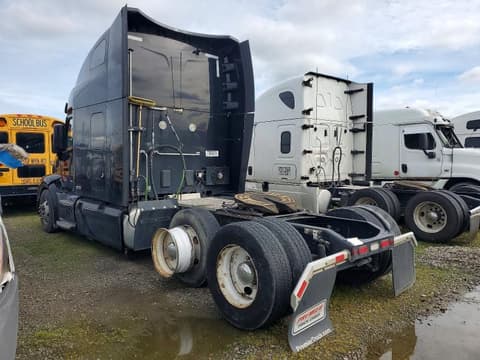 2020 Peterbilt tractor , VIN 1XPBD49X0LD610691. Фото 3 из 6 с аукциона Copart. Каталог авто из США OpenDataCar.