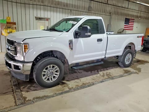 2018 Ford F-250 Super Duty, VIN 1FTBF2B64JEB21347. Zdjęcie 1 z 6 z aukcji Copart. Katalog aut z USA OpenDataCar.
