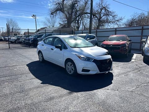 2022 Nissan Versa, VIN 3N1CN8DV4NL843666. Фото 1 з 6 з аукціону Copart. Каталог авто зі США OpenDataCar.