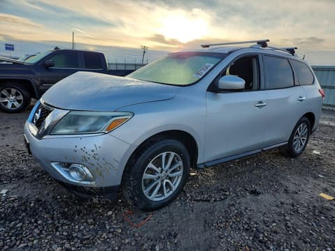 2016 Nissan Pathfinder, VIN 5N1AR2MM1GC605765. Фото 1 з 6 з аукціону Copart. Каталог авто зі США OpenDataCar.