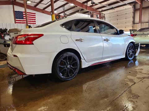 2017 Nissan Sentra, VIN 3N1CB7AP1HY261024. Фото 3 з 6 з аукціону Copart. Каталог авто зі США OpenDataCar.