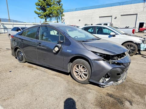 2017 Toyota Prius Prime, VIN JTDKARFP6H3063192. Zdjęcie 4 z 6 z aukcji Copart. Katalog aut z USA OpenDataCar.