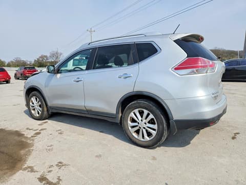 2015 Nissan Rogue, VIN KNMAT2MTXFP557655. Фото 2 з 6 з аукціону Copart. Каталог авто зі США OpenDataCar.