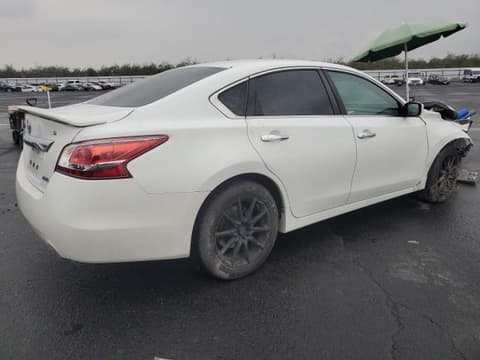 2013 Nissan Altima, VIN 1N4AL3AP9DN574233. Фото 3 з 6 з аукціону Copart. Каталог авто зі США OpenDataCar.