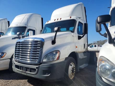 2016 Freightliner Cascadia 125, VIN 1FUBGEDV8GLHC5658. Фото 2 з 6 з аукціону Copart. Каталог авто зі США OpenDataCar.