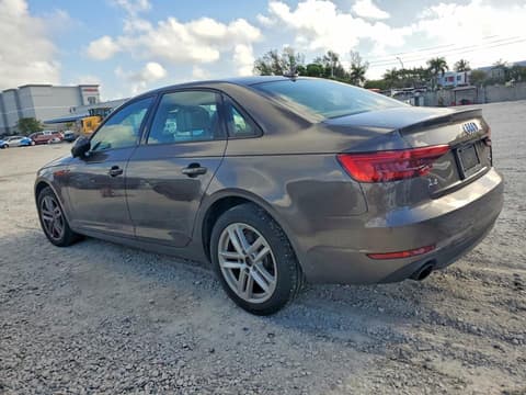 2017 Audi A4, VIN WAUGMAF42HN055435. Фото 2 з 6 з аукціону Copart. Каталог авто зі США OpenDataCar.