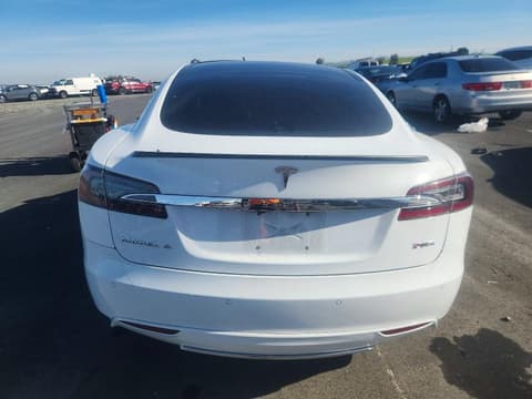 2014 Tesla Model S, VIN 5YJSA1H17EFP37763. Фото 6 з 6 з аукціону Copart. Каталог авто зі США OpenDataCar.