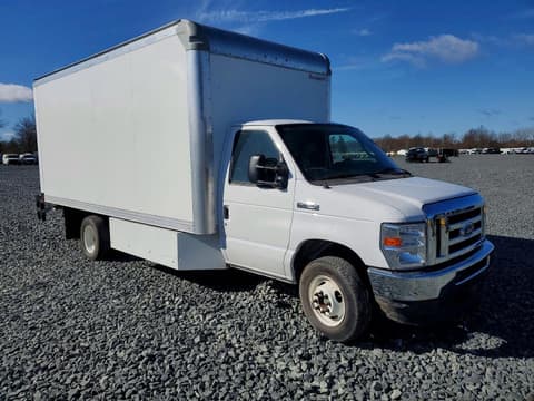 2021 Ford E-450, VIN 1FDXE4FN4MDC28894. Фото 4 з 6 з аукціону Copart. Каталог авто зі США OpenDataCar.