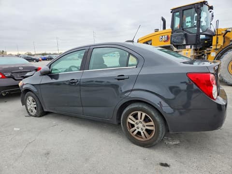 2015 Chevrolet Sonic, VIN 1G1JC5SH2F4169765. Фото 2 з 6 з аукціону Copart. Каталог авто зі США OpenDataCar.