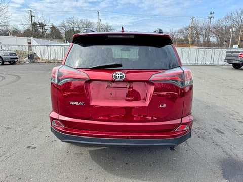 2018 Toyota RAV4, VIN 2T3ZFREV9JW494323. Фото 5 з 6 з аукціону Copart. Каталог авто зі США OpenDataCar.