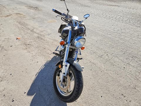 2002 Suzuki VZ800, VIN JS1VS53A422100315. Фото 2 з 6 з аукціону Copart. Каталог авто зі США OpenDataCar.
