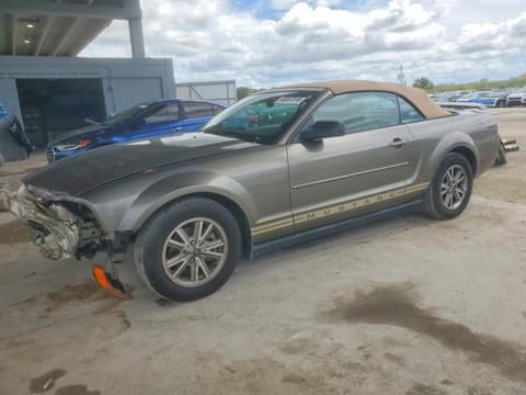 2005 Ford Mustang, VIN 1ZVFT84N755225299. Фото 1 з 6 з аукціону Copart. Каталог авто зі США OpenDataCar.