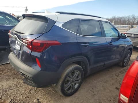 2021 Kia Seltos, VIN KNDEUCAA6M7041894. Фото 3 з 6 з аукціону Copart. Каталог авто зі США OpenDataCar.