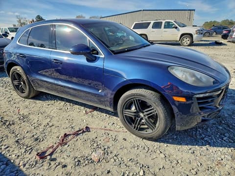 2016 Porsche Macan, VIN WP1AB2A53GLB56321. Фото 4 з 6 з аукціону Copart. Каталог авто зі США OpenDataCar.