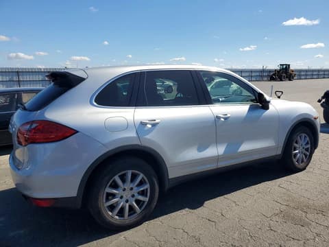 2011 Porsche Cayenne, VIN WP1AA2A23BLA09160. Фото 3 з 6 з аукціону Copart. Каталог авто зі США OpenDataCar.