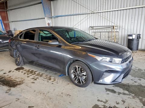 2022 Kia Forte, VIN 3KPF24AD6NE490536. Photo 4 of 6 from Copart auction. OpenDataCar US salvage catalog.