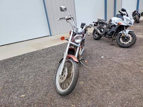 1996 Suzuki VS800, VIN JS1VS52A3T2104603. Фото 2 з 6 з аукціону Copart. Каталог авто зі США OpenDataCar.