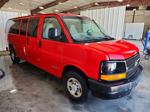 2004 Chevrolet Express 3500, VIN 1GAHG39U441158050. Фото 4 з 6 з аукціону Copart. Каталог авто зі США OpenDataCar.