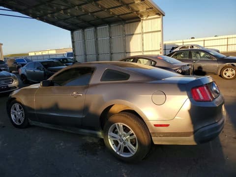 2010 Ford Mustang, VIN 1ZVBP8AN9A5165432. Фото 2 з 6 з аукціону Copart. Каталог авто зі США OpenDataCar.