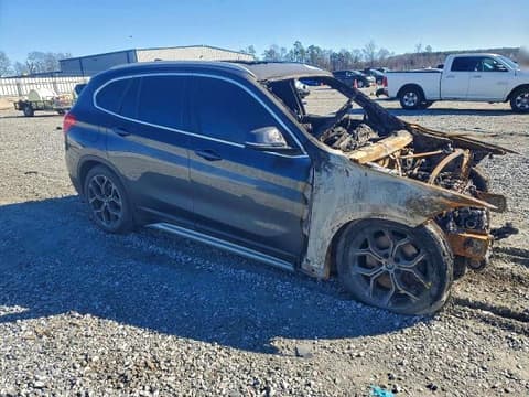 2020 Bmw X1, VIN WBXJG9C08L5P60977. Photo 4 of 6 from Copart auction. OpenDataCar US salvage catalog.
