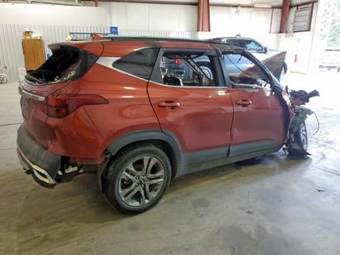 2022 Kia Seltos, VIN KNDEU2AA0N7288467. Фото 3 з 6 з аукціону Copart. Каталог авто зі США OpenDataCar.