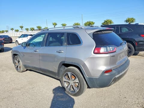 2019 Jeep Cherokee, VIN 1C4PJLDB8KD123243. Фото 2 з 6 з аукціону Copart. Каталог авто зі США OpenDataCar.