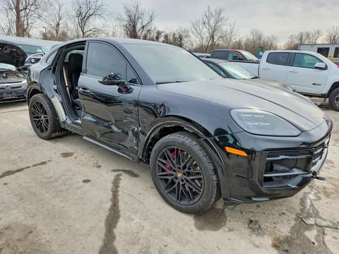 2025 Porsche Cayenne, VIN WP1BG2AY7SDA43393. Фото 4 з 6 з аукціону Copart. Каталог авто зі США OpenDataCar.