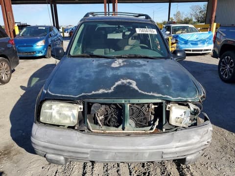 2004 Chevrolet Tracker, VIN 2CNBE134646907164. Zdjęcie 5 z 6 z aukcji Copart. Katalog aut z USA OpenDataCar.