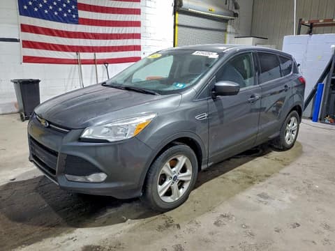 2015 Ford Escape, VIN 1FMCU9GX1FUC52961. Фото 1 з 6 з аукціону Copart. Каталог авто зі США OpenDataCar.