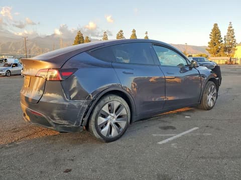 2023 Tesla Model Y, VIN 7SAYGDEE8PA109313. Zdjęcie 3 z 6 z aukcji Copart. Katalog aut z USA OpenDataCar.