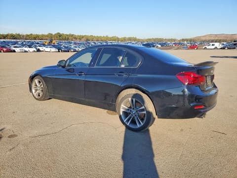 2016 Bmw 3 Series, VIN WBA8E3G58GNU02429. Zdjęcie 2 z 6 z aukcji Copart. Katalog aut z USA OpenDataCar.