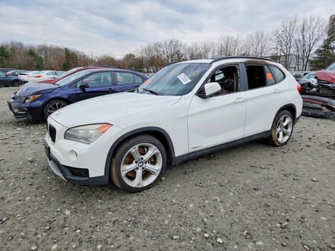 2014 Bmw X1, VIN WBAVM5C54EVV92475. Фото 1 з 6 з аукціону Copart. Каталог авто зі США OpenDataCar.