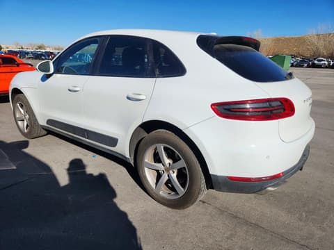 2017 Porsche Macan, VIN WP1AA2A52HLB09270. Фото 2 з 6 з аукціону Copart. Каталог авто зі США OpenDataCar.