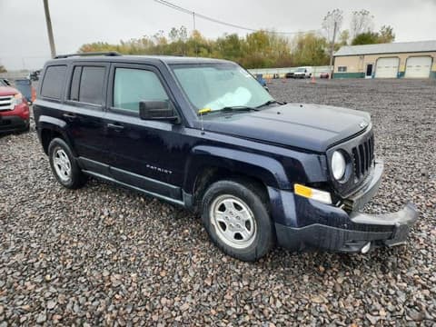 2011 Jeep Patriot, VIN 1J4NT1GAXBD203582. Фото 4 з 6 з аукціону Copart. Каталог авто зі США OpenDataCar.