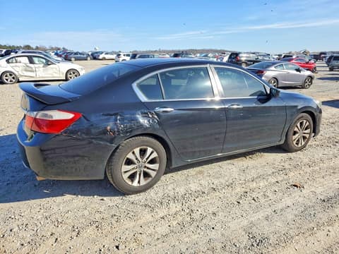 2015 Honda Accord, VIN 1HGCR2F39FA104653. Фото 3 з 6 з аукціону Copart. Каталог авто зі США OpenDataCar.