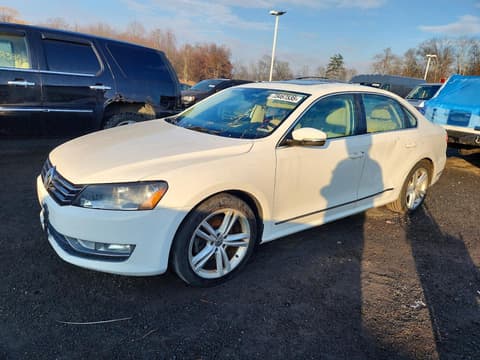 2015 Volkswagen Passat, VIN 1VWBT7A35FC049474. Photo 1 of 6 from Copart auction. OpenDataCar US salvage catalog.