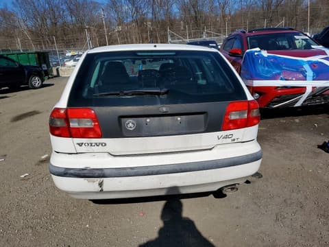 2000 Volvo V40, VIN YV1VW2555YF494315. Zdjęcie 6 z 6 z aukcji Copart. Katalog aut z USA OpenDataCar.