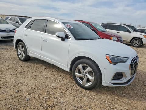 2020 Audi Q3, VIN WA1AECF35L1004336. Фото 4 з 6 з аукціону Copart. Каталог авто зі США OpenDataCar.