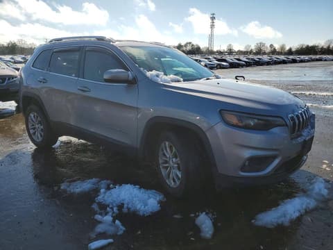 2019 Jeep Cherokee, VIN 1C4PJMCB5KD246392. Фото 4 з 6 з аукціону Copart. Каталог авто зі США OpenDataCar.