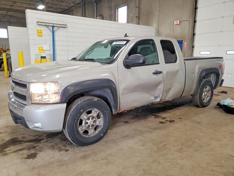 2007 Chevrolet Silverado, VIN 1GCEK19037E502426. Фото 1 з 6 з аукціону Copart. Каталог авто зі США OpenDataCar.