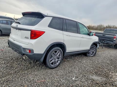 2023 Honda Passport, VIN 5FNYF8H53PB040343. Фото 3 з 6 з аукціону Copart. Каталог авто зі США OpenDataCar.