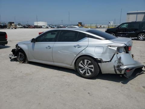 2020 Nissan Altima, VIN 1N4BL4BV2LC250431. Фото 2 з 6 з аукціону Copart. Каталог авто зі США OpenDataCar.