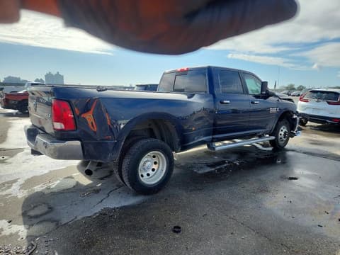 2015 Ram 3500, VIN 3C63RRHL4FG575395. Фото 3 з 6 з аукціону Copart. Каталог авто зі США OpenDataCar.