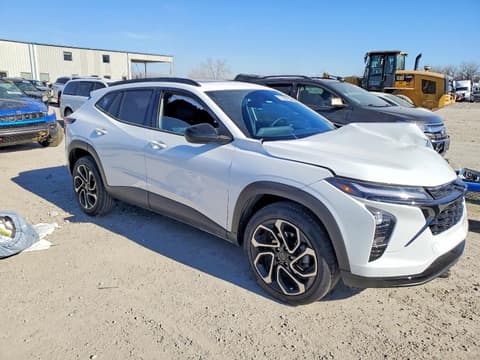 2025 Chevrolet Trax, VIN KL77LJEP2SC087982. Фото 4 з 6 з аукціону Copart. Каталог авто зі США OpenDataCar.