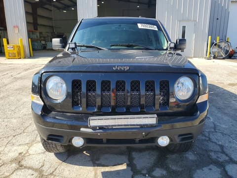 2017 Jeep Patriot, VIN 1C4NJRFB6HD100155. Фото 5 з 6 з аукціону Copart. Каталог авто зі США OpenDataCar.