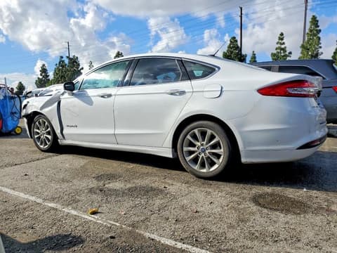 2017 Ford Fusion, VIN 3FA6P0LU8HR408946. Фото 2 з 6 з аукціону Copart. Каталог авто зі США OpenDataCar.