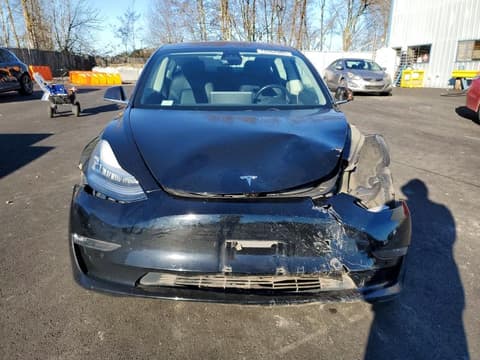 2018 Tesla Model 3, VIN 5YJ3E1EB6JF186712. Фото 5 з 6 з аукціону Copart. Каталог авто зі США OpenDataCar.