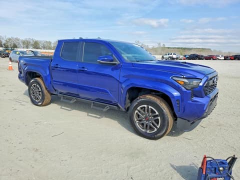 2024 Toyota Tacoma, VIN 3TMLB5JN1RM055856. Фото 4 з 6 з аукціону Copart. Каталог авто зі США OpenDataCar.