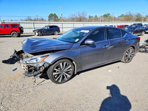 2020 Nissan Altima, VIN 1N4AL4FV2LC117920. Фото 1 з 6 з аукціону Copart. Каталог авто зі США OpenDataCar.